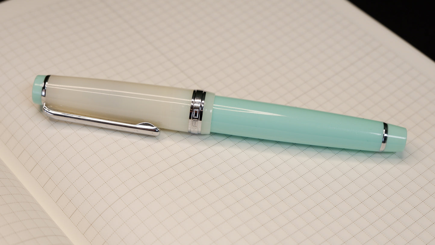 The Emporium Correspondents: Jinhao 82 Three-Nib Fountain Pen Set