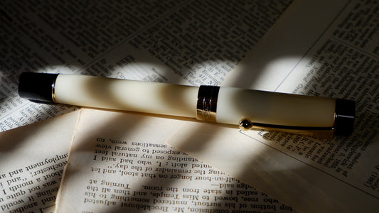 Jinhao Century 100 Special Edition – Ivory & Ink