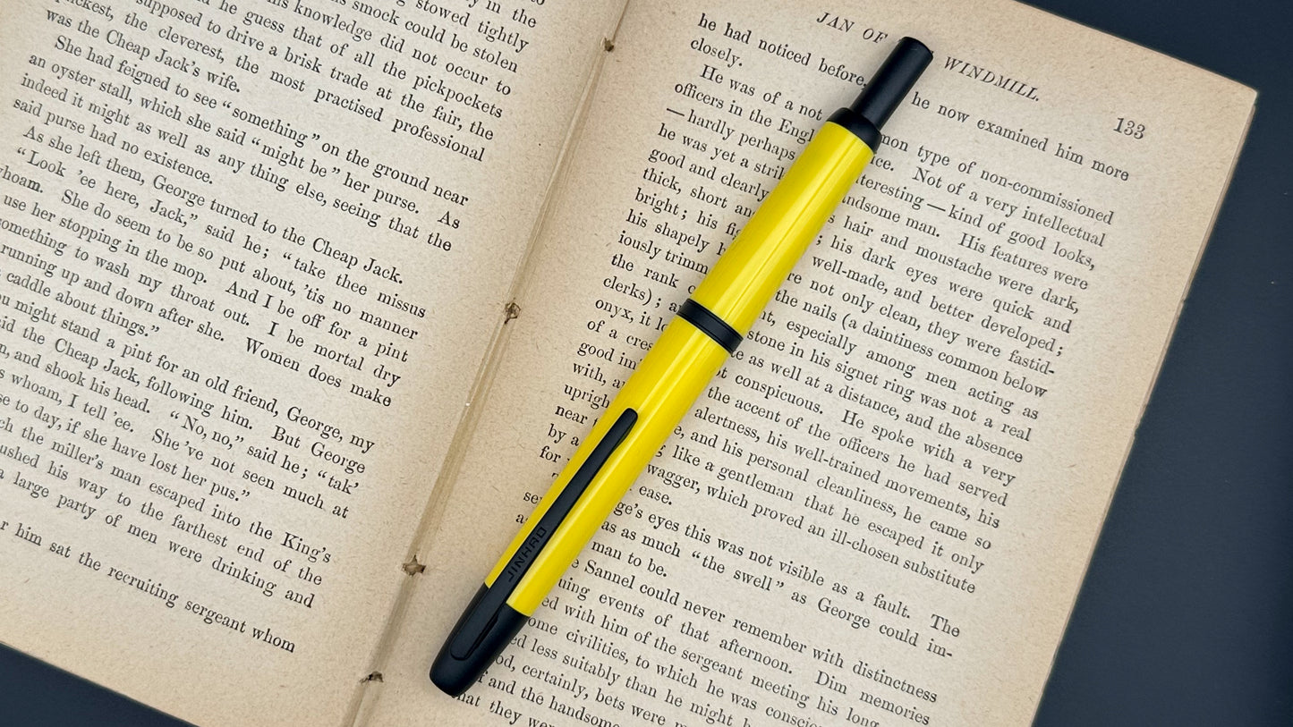 Jinhao 20 Retractable Fountain Pen