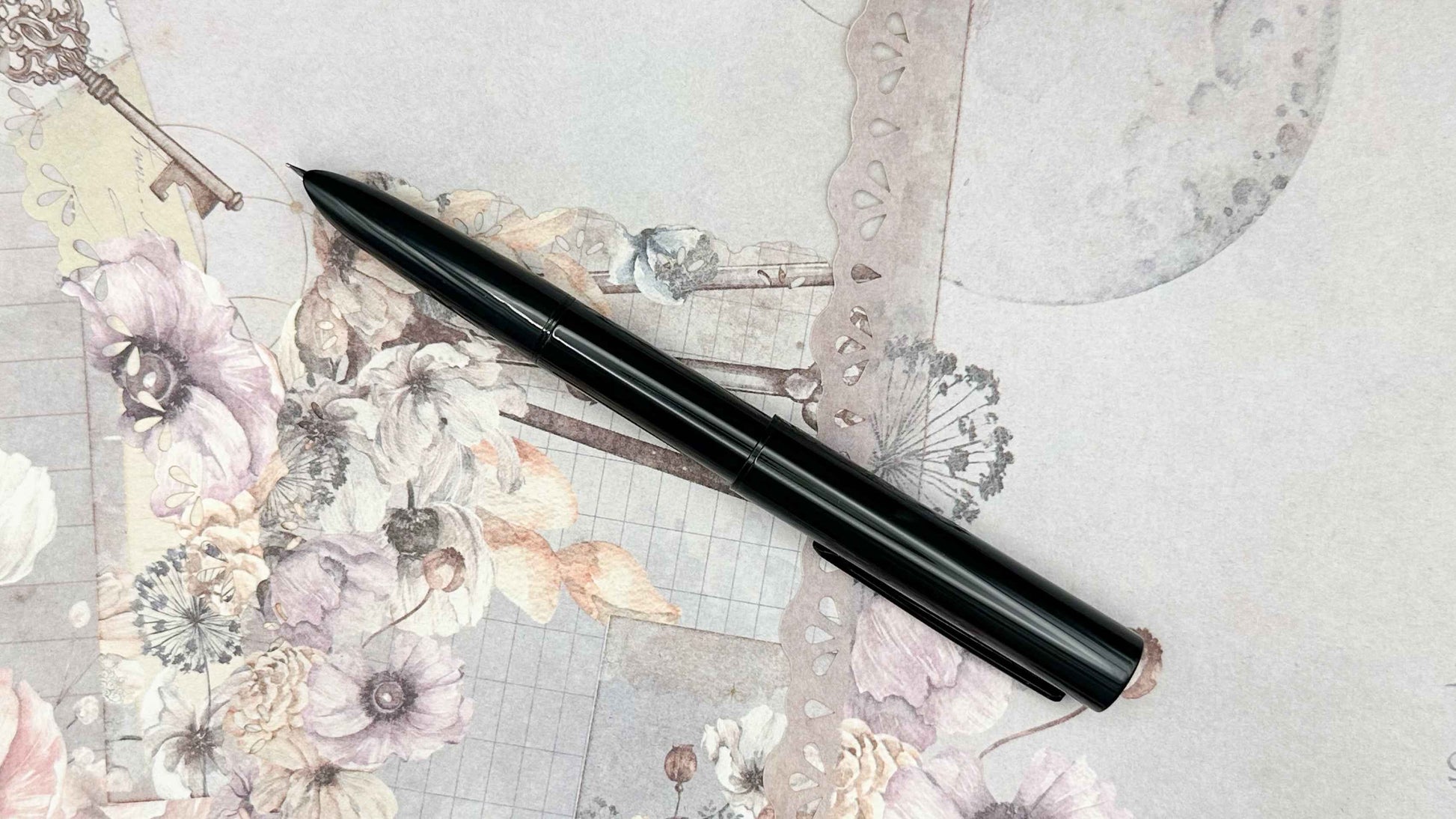 Hongdian Baby Grand Fountain Pen